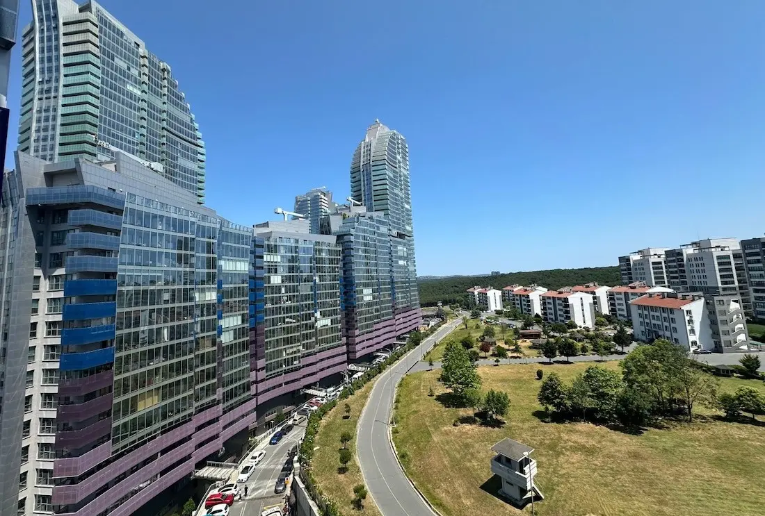 Properties in Maslak